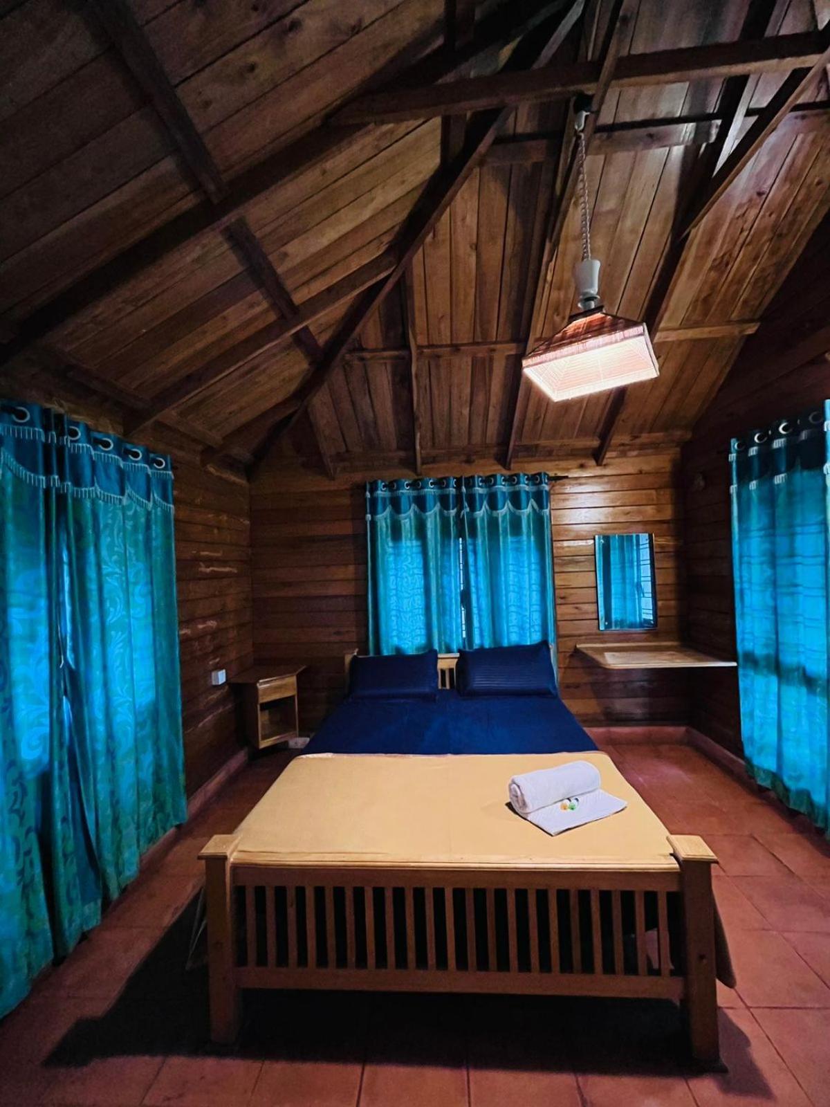Royal Wooden Villa Mananthavady Exterior foto